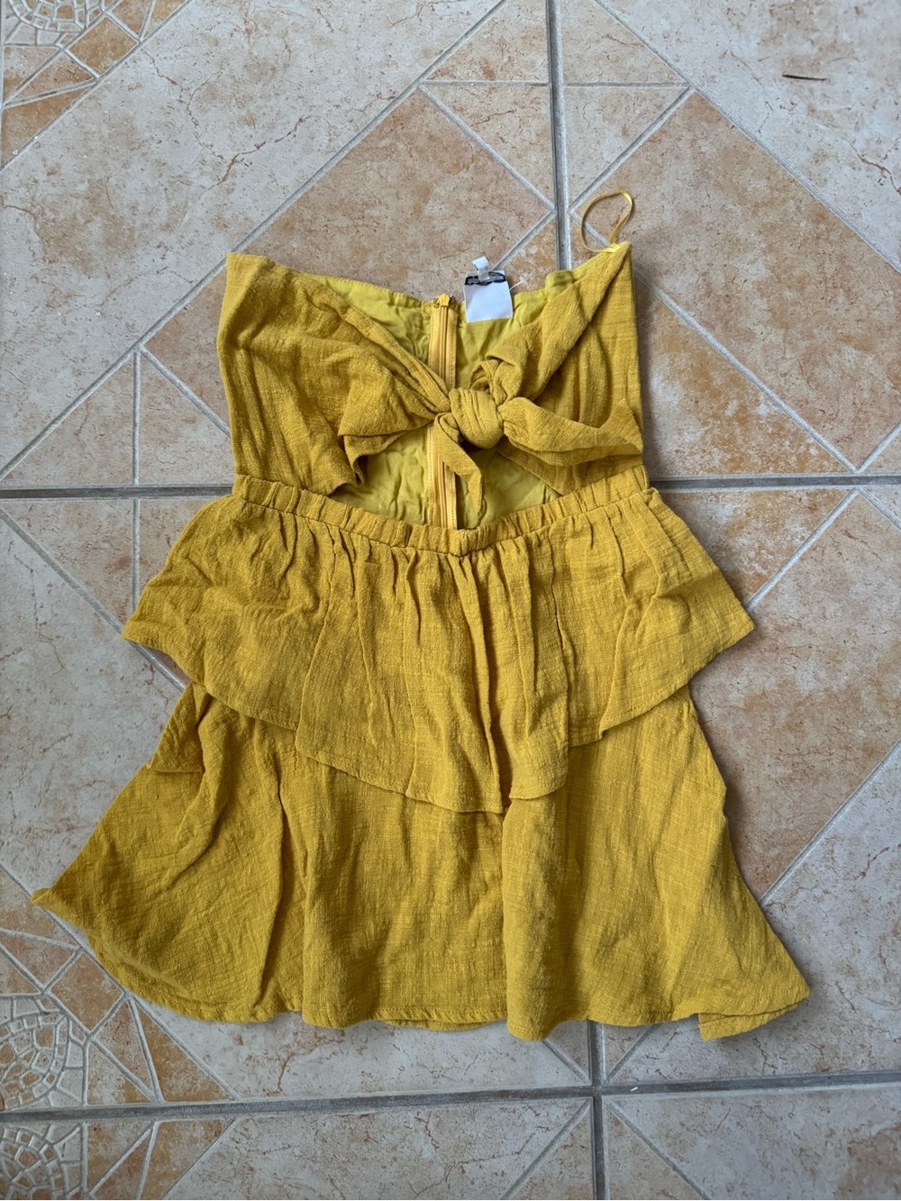 Women' Yellow Tiered Tie-Front Dress